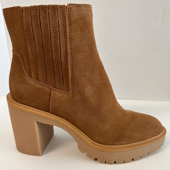 NEW Dolce Vita Suede Boots - Picture 2 of 9